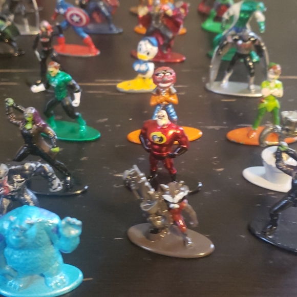 Diecast small figurines - Picture 7 of 8